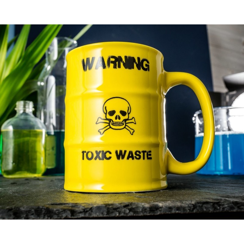 kubek toxic waste warning odpady toksyczne